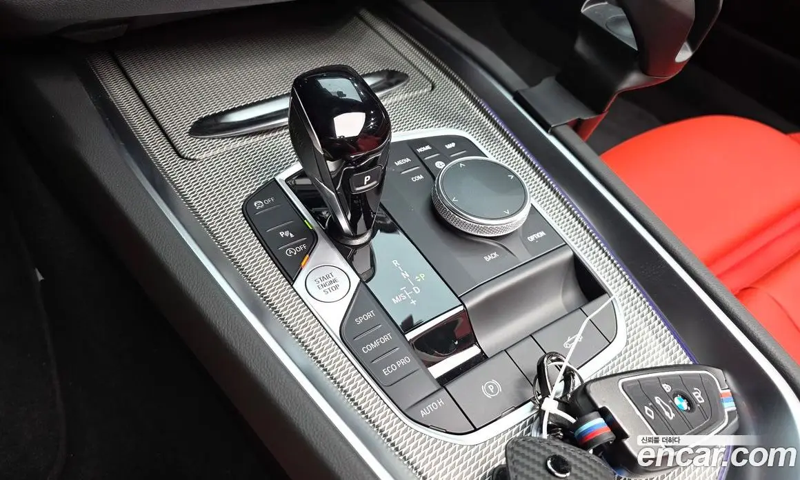 BMW Z4 2023 3.0 автомат (гидро), фото 12