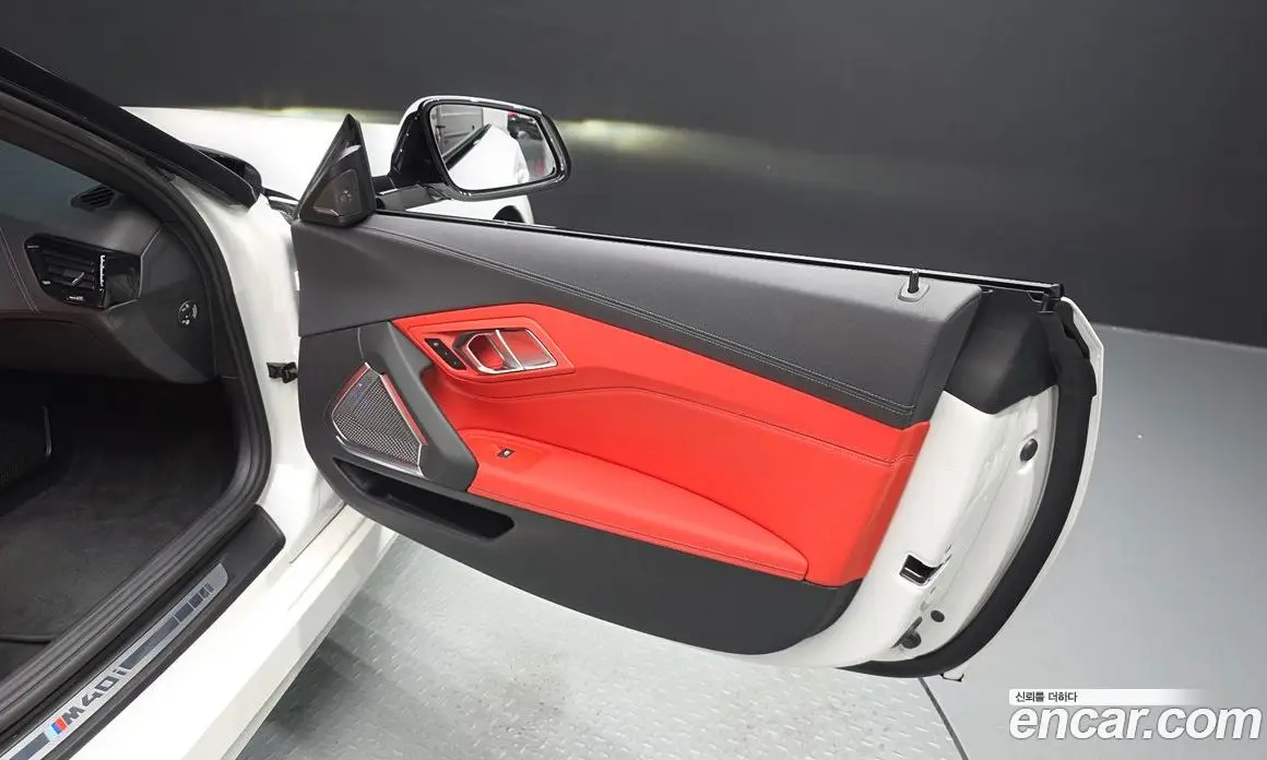 BMW Z4 2023 3.0 автомат (гидро), фото 15