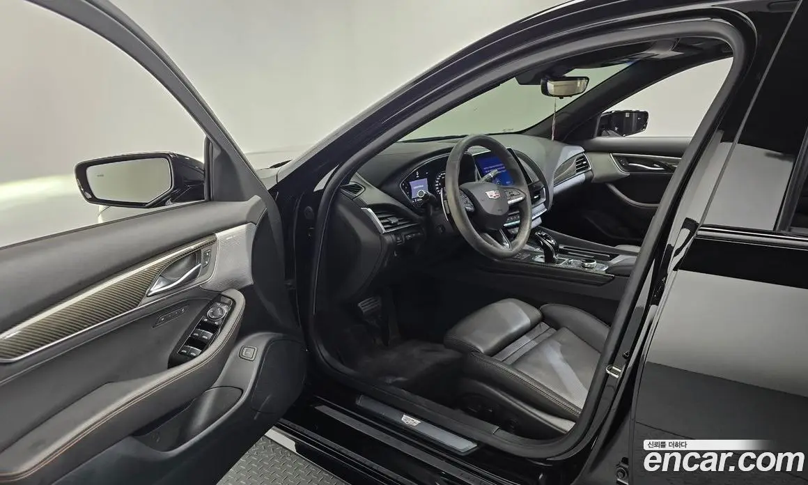 Cadillac CT5 2020 2.0 автомат (гидро), фото 12