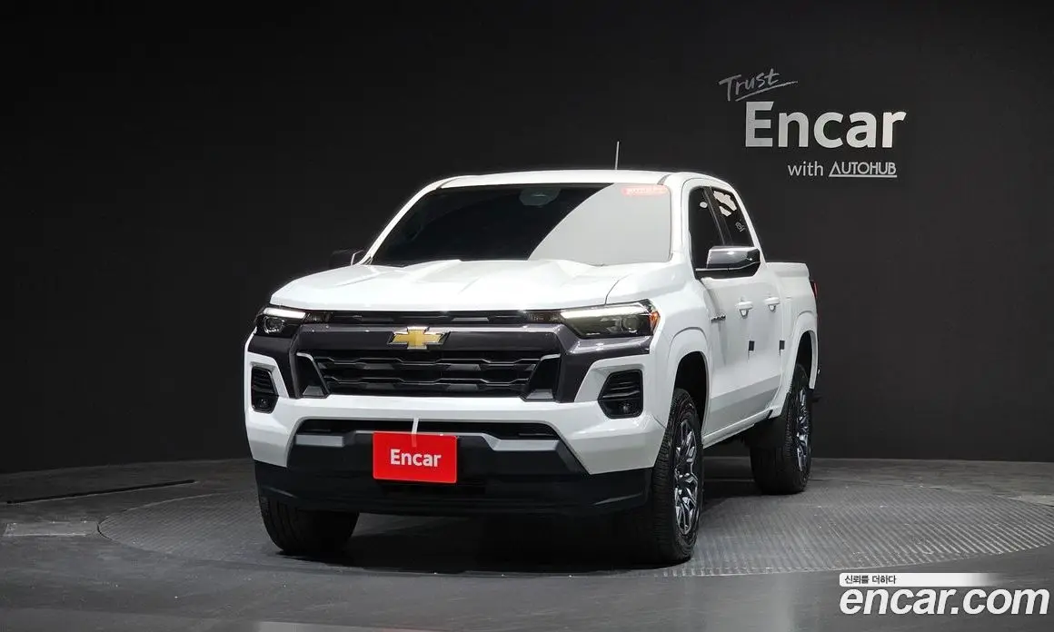 Chevrolet Colorado 2023 2.7 автомат (гидро), фото 2 Chevrolet Colorado 2023 2.7 автомат (гидро), фото 2