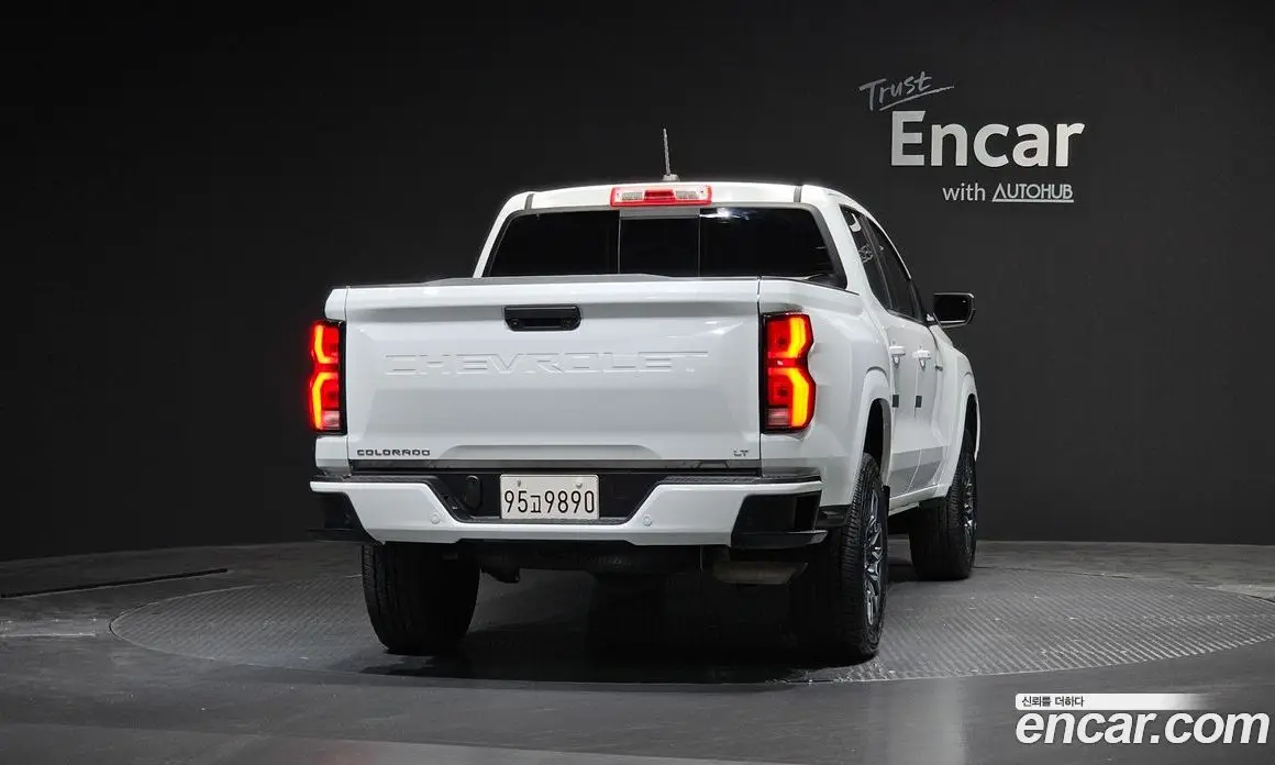 Chevrolet Colorado 2023 2.7 автомат (гидро), фото 3 Chevrolet Colorado 2023 2.7 автомат (гидро), фото 3