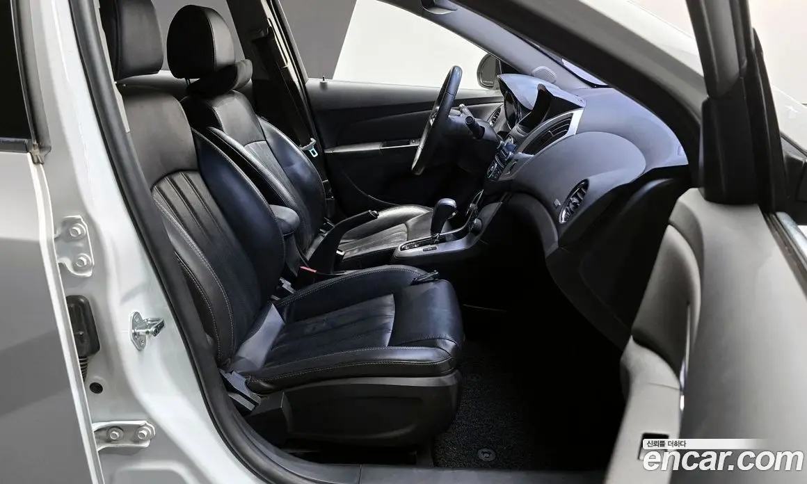 Chevrolet Cruze 2015 2.0 автомат (гидро), фото 16 Chevrolet Cruze 2015 2.0 автомат (гидро), фото 16