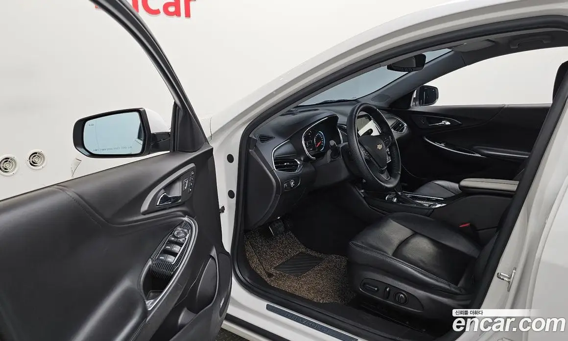 Chevrolet Malibu 2017 2.0 автомат (гидро), фото 13 Chevrolet Malibu 2017 2.0 автомат (гидро), фото 13