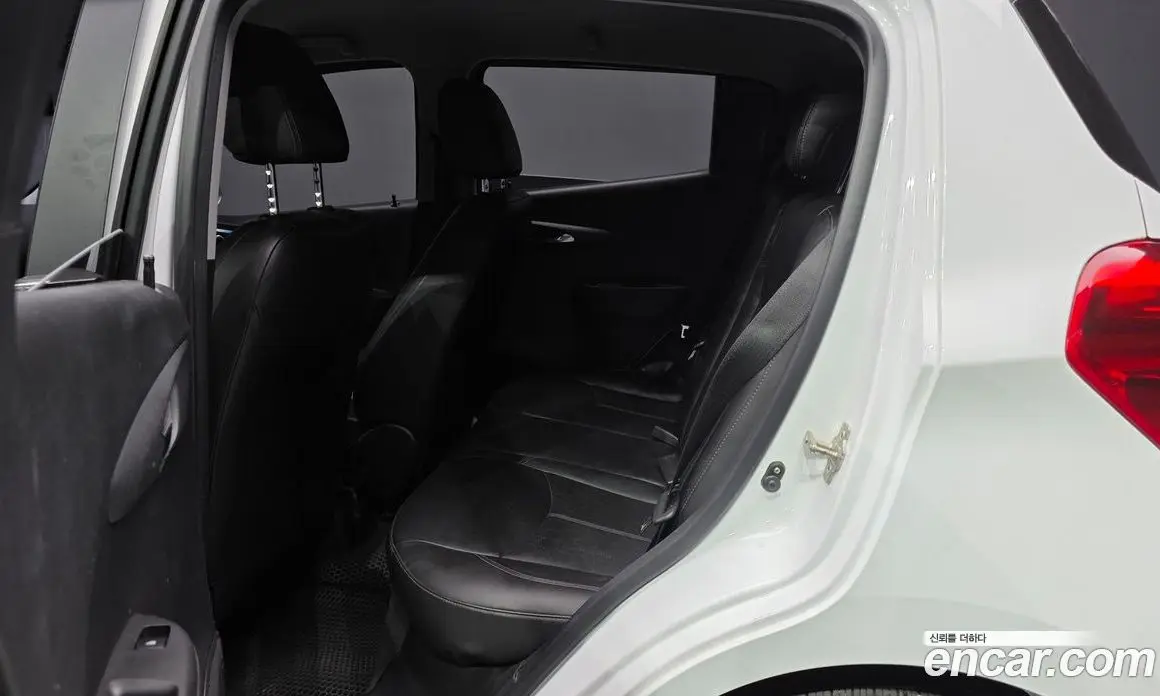 Chevrolet Spark 2015 1.0 автомат (гидро), фото 16