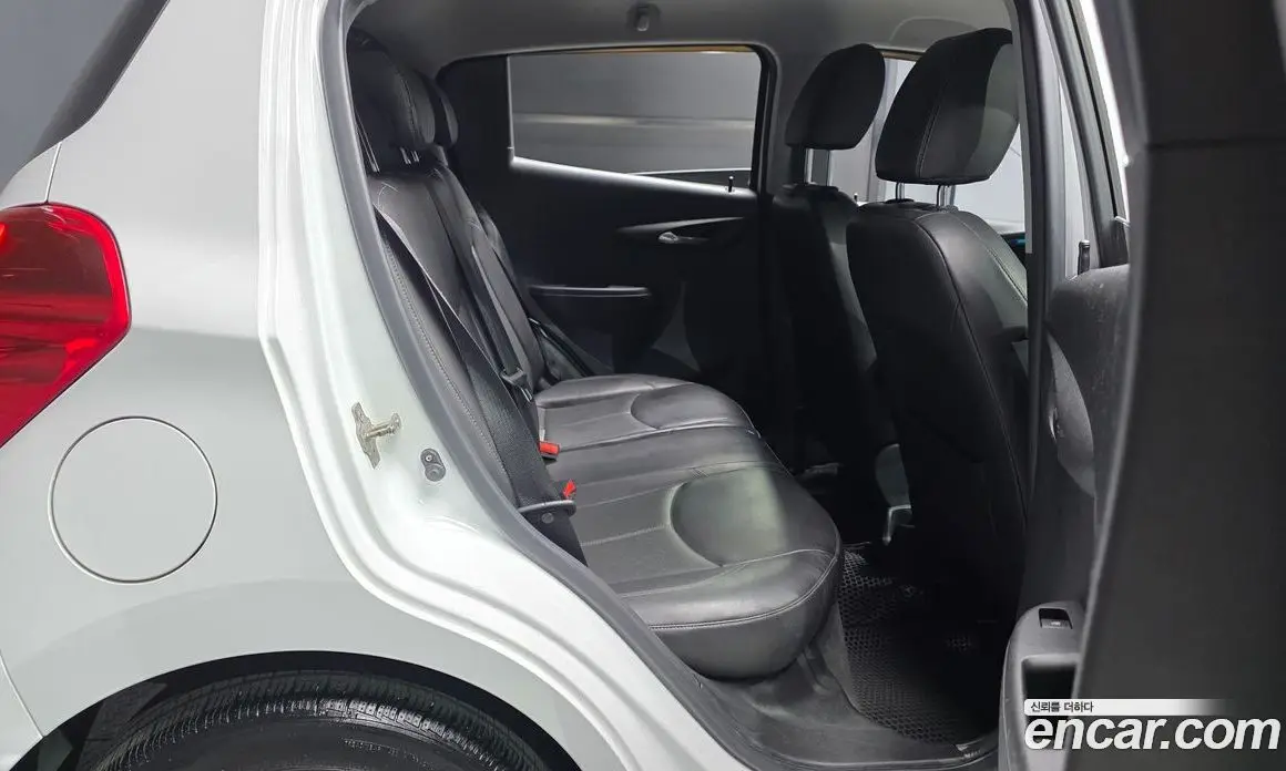 Chevrolet Spark 2015 1.0 автомат (гидро), фото 18