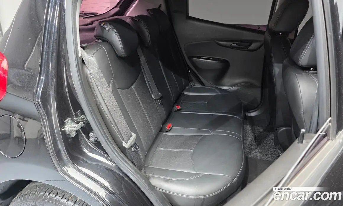 Chevrolet Spark 2017 1.0 автомат (гидро), фото 16