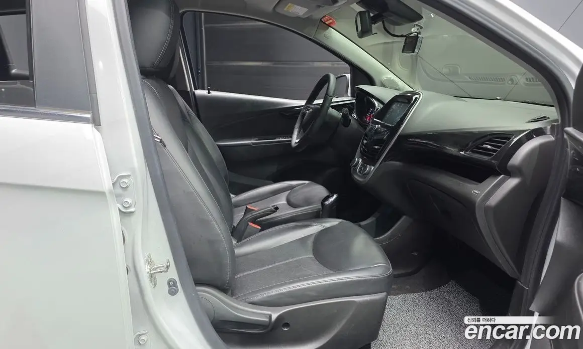 Chevrolet Spark 2017 1.0 автомат (гидро), фото 17