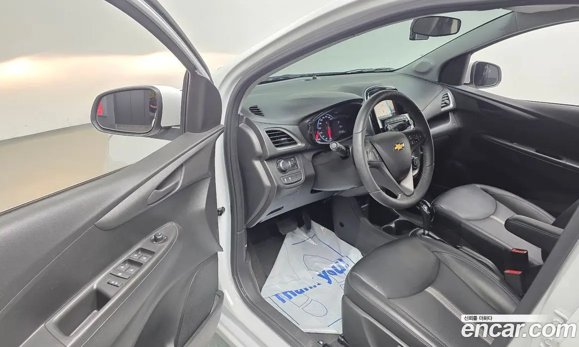 Chevrolet Spark 2020 1.0 автомат (гидро), фото 13