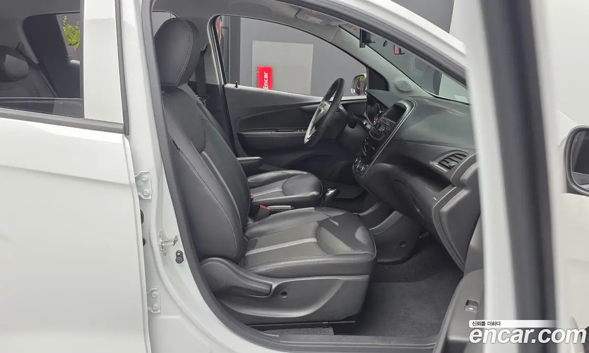 Chevrolet Spark 2020 1.0 автомат (гидро), фото 17