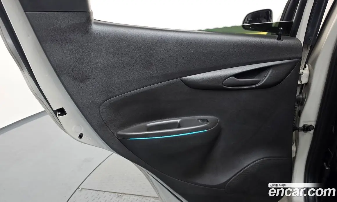 Chevrolet Spark 2020 1.0 автомат (гидро), фото 15