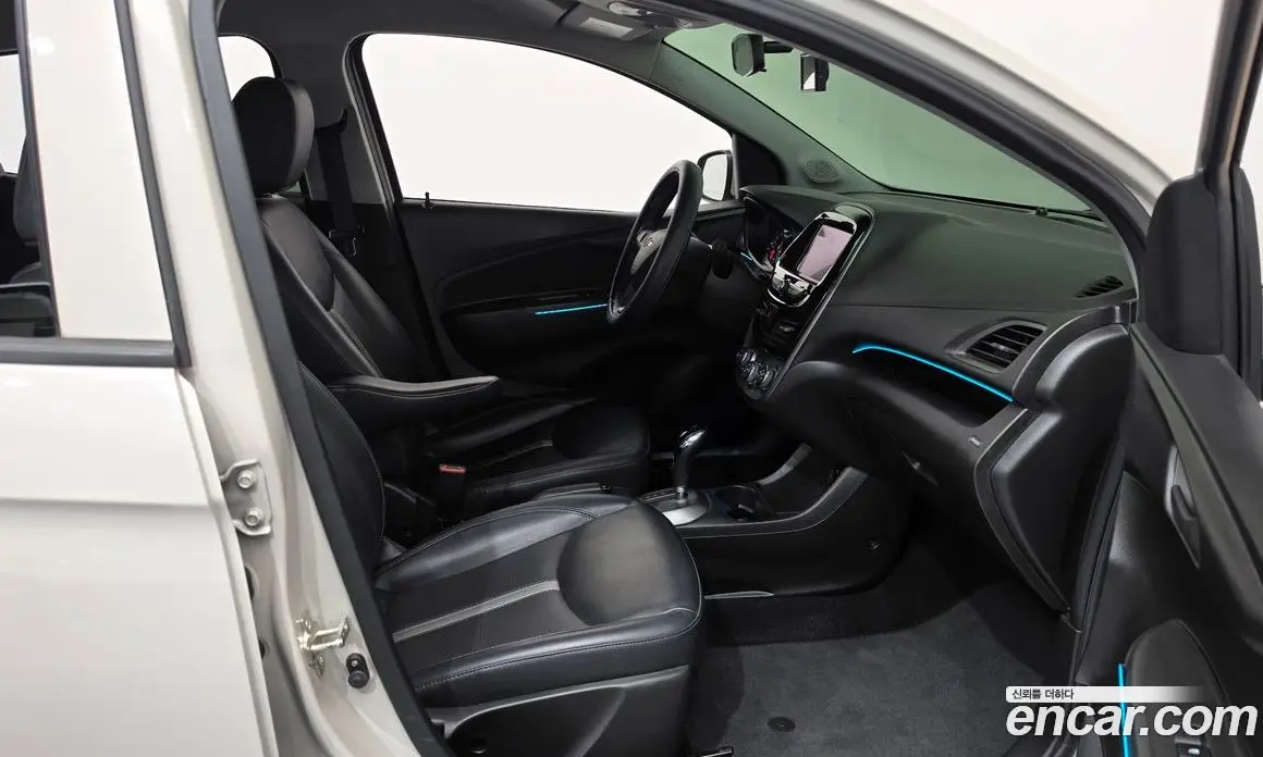 Chevrolet Spark 2020 1.0 автомат (гидро), фото 16