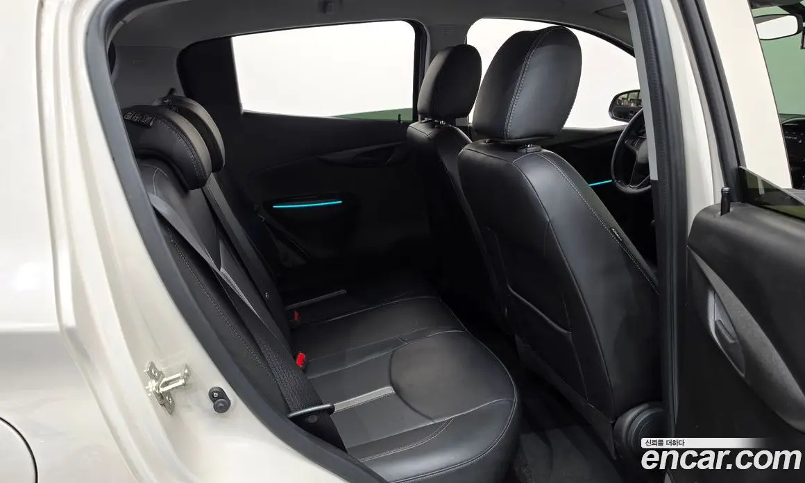 Chevrolet Spark 2020 1.0 автомат (гидро), фото 17