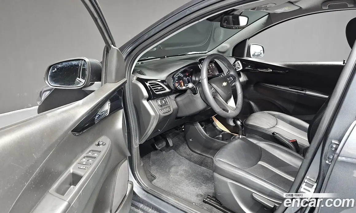Chevrolet Spark 2021 1.0 автомат (гидро), фото 13
