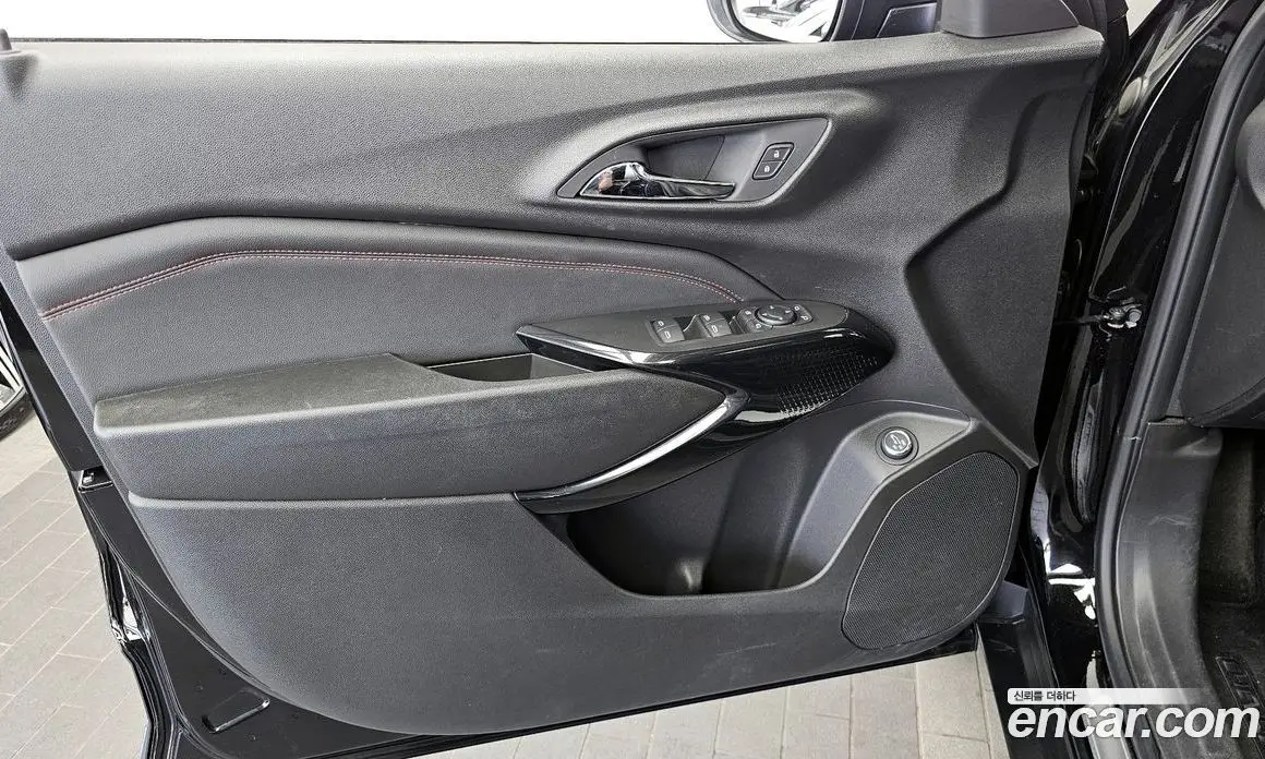 Chevrolet Trax 2023 1.2 автомат (гидро), фото 14