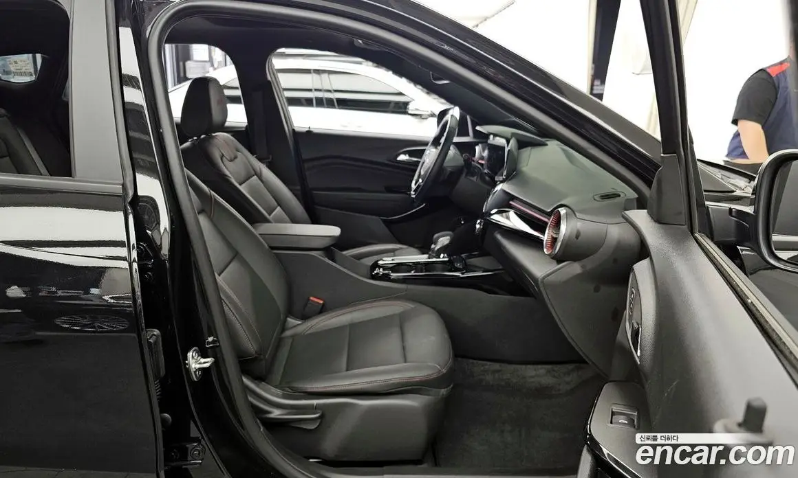 Chevrolet Trax 2023 1.2 автомат (гидро), фото 17