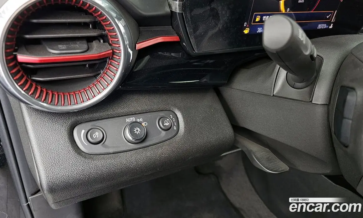 Chevrolet Trax 2023 1.2 автомат (гидро), фото 20