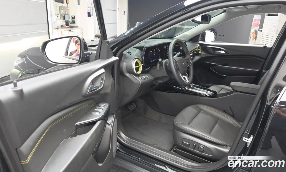 Chevrolet Trax 2023 1.2 автомат (гидро), фото 13