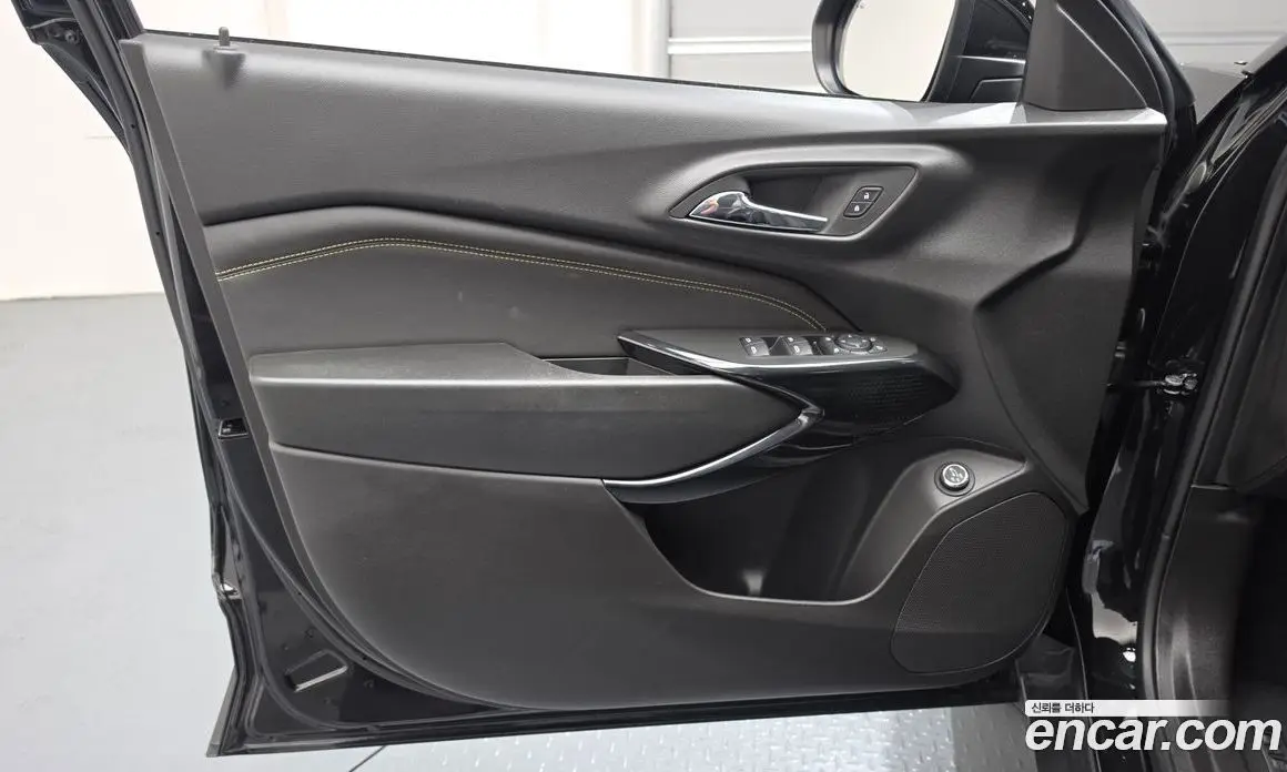 Chevrolet Trax 2023 1.2 автомат (гидро), фото 14