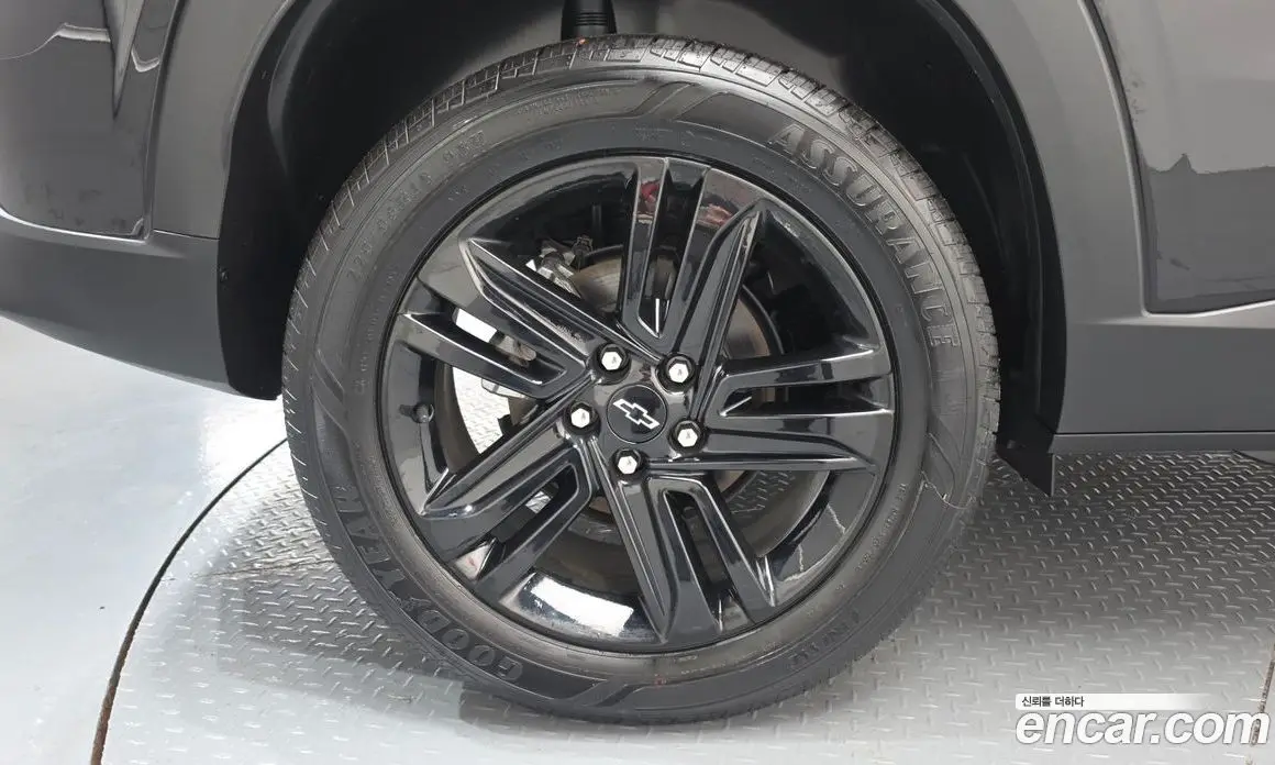 Chevrolet Trax 2023 1.2 автомат (гидро), фото 5