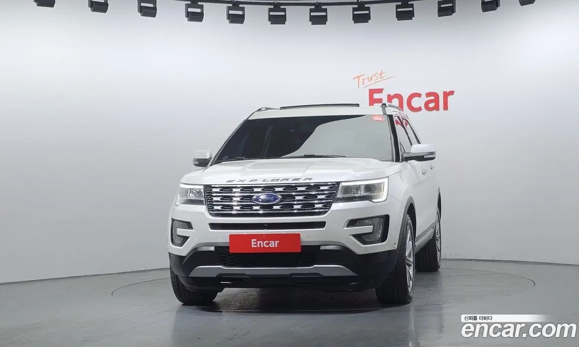 Ford Explorer 2016 2.3 автомат (гидро), фото 3