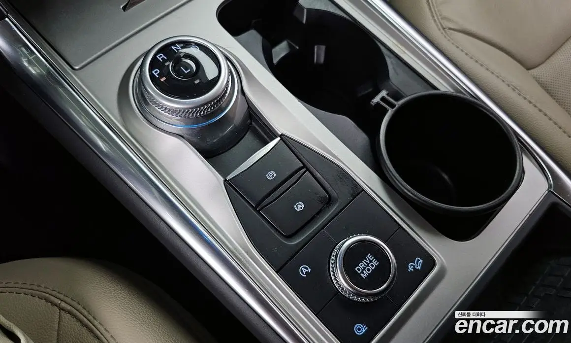 Ford Explorer 2022 2.3 автомат (гидро), фото 12