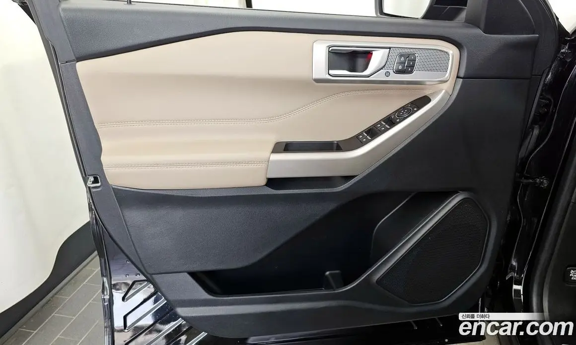 Ford Explorer 2022 2.3 автомат (гидро), фото 14