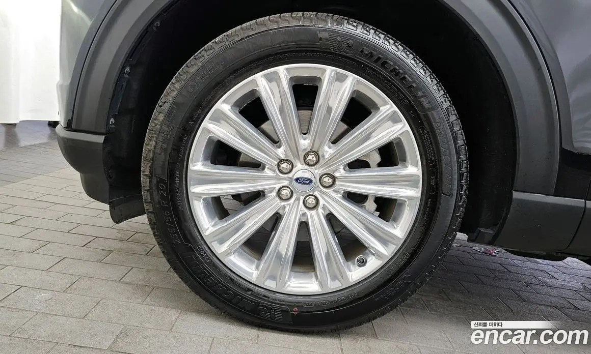 Ford Explorer 2022 2.3 автомат (гидро), фото 5