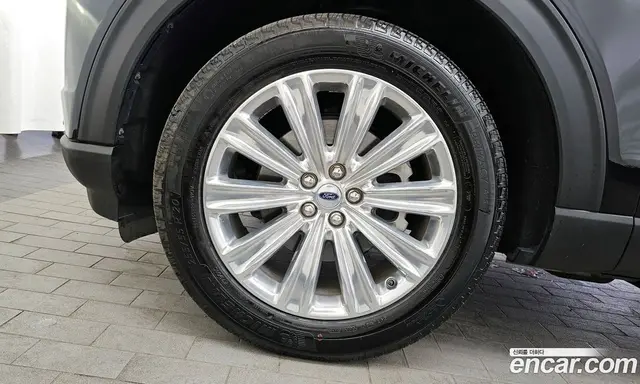 Ford Explorer 2022 2.3 автомат (гидро), миниатюра 5