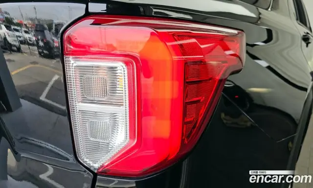 Ford Explorer 2022 2.3 автомат (гидро), миниатюра 9