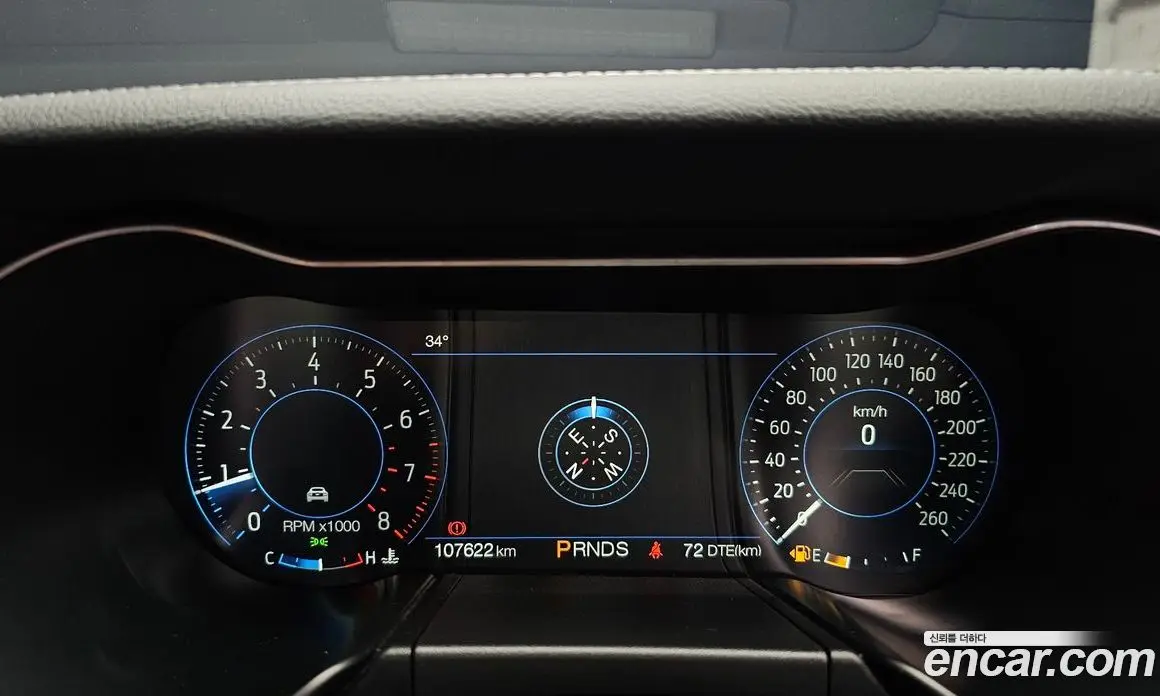 Ford Mustang 2018 2.3 автомат (гидро), фото 11