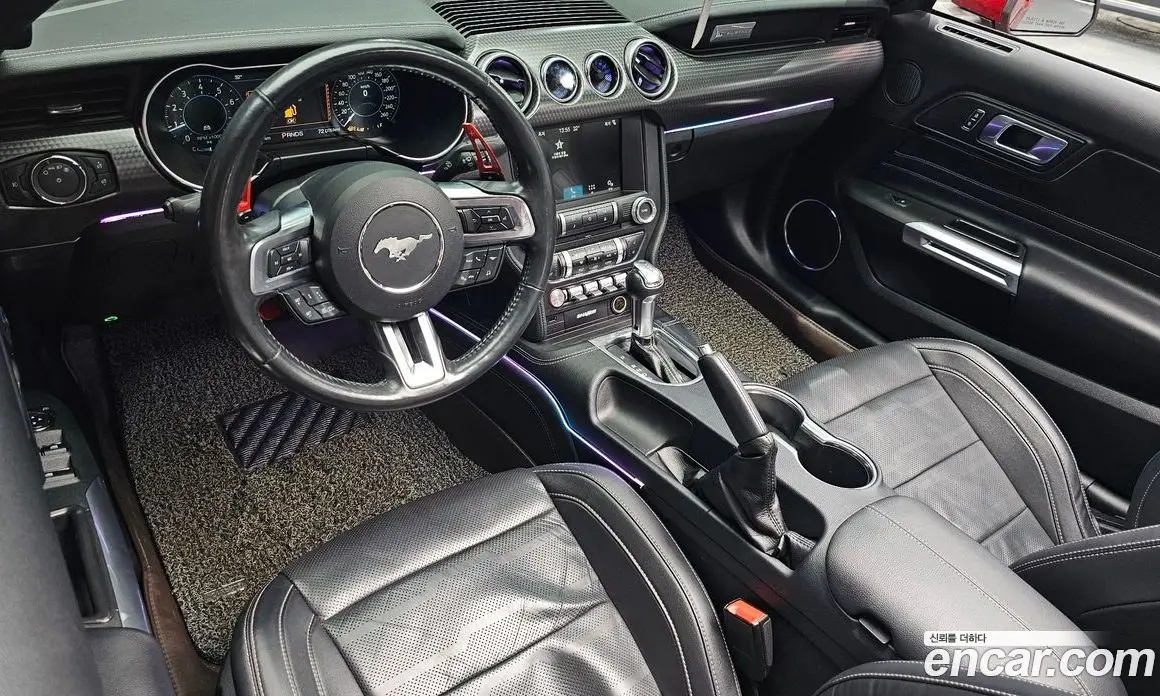 Ford Mustang 2018 2.3 автомат (гидро), фото 10