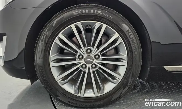 Genesis EQ900 2016 3.8 автомат (гидро), миниатюра 5