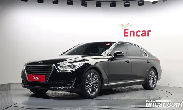 Genesis EQ900, 2016, 48 536 км