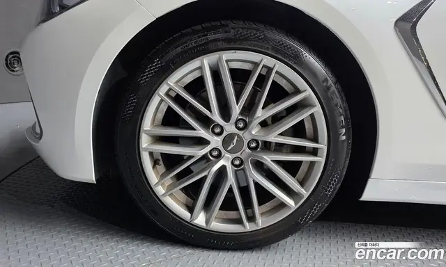Genesis G70 2019 2.0 автомат (гидро), миниатюра 5 Genesis G70 2019 2.0 автомат (гидро), миниатюра 5