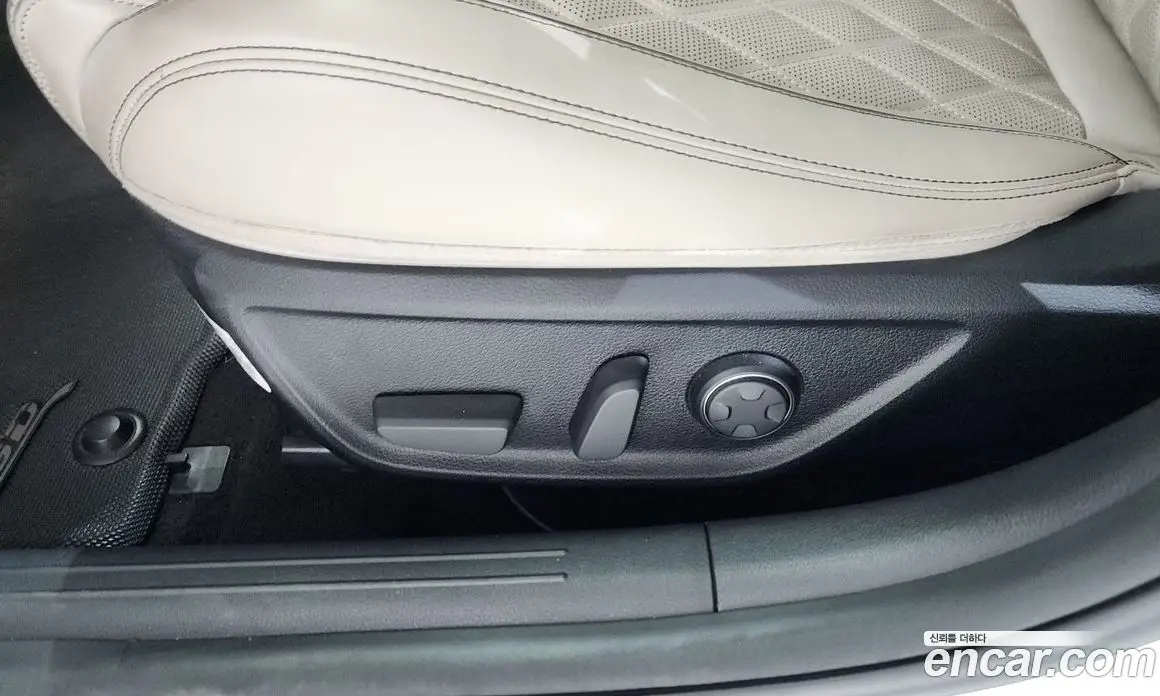 Genesis G70 2021 2.0 автомат (гидро), фото 17