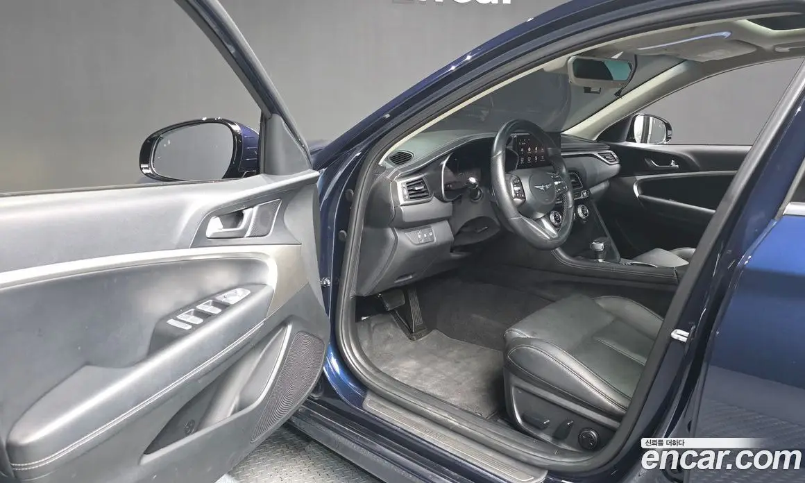Genesis G70 2021 2.0 автомат (гидро), фото 13 Genesis G70 2021 2.0 автомат (гидро), фото 13