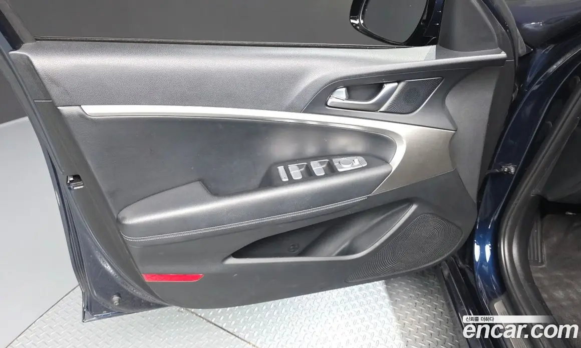 Genesis G70 2021 2.0 автомат (гидро), фото 14 Genesis G70 2021 2.0 автомат (гидро), фото 14