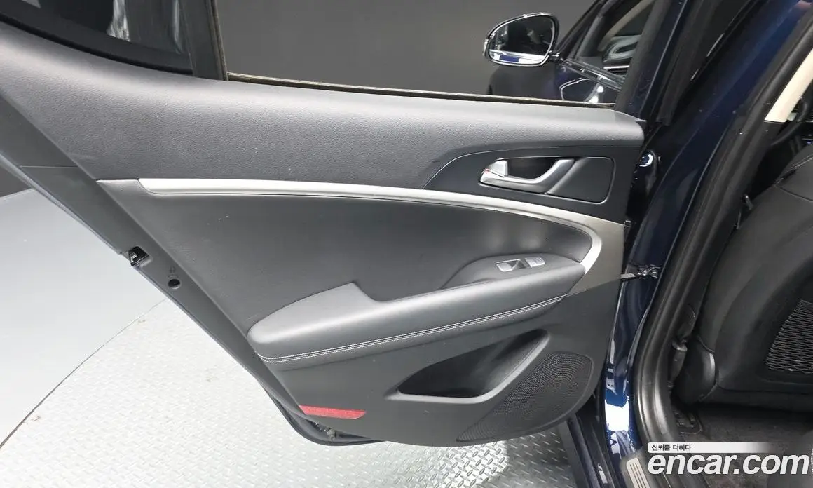 Genesis G70 2021 2.0 автомат (гидро), фото 15 Genesis G70 2021 2.0 автомат (гидро), фото 15