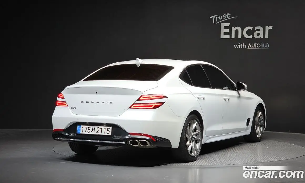 Genesis G70 2021 2.0 автомат (гидро), фото 1 Genesis G70 2021 2.0 автомат (гидро), фото 1