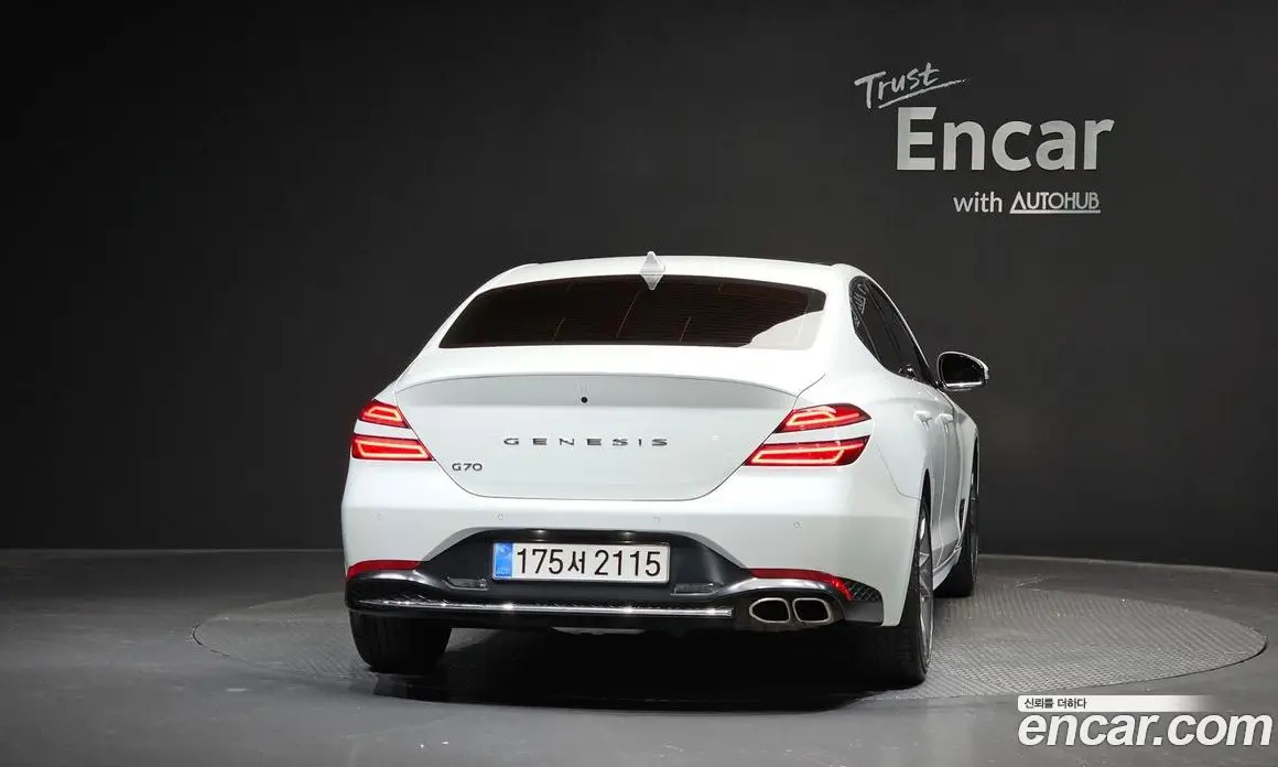 Genesis G70 2021 2.0 автомат (гидро), фото 3 Genesis G70 2021 2.0 автомат (гидро), фото 3