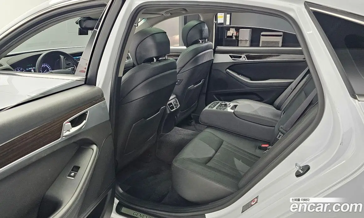 Genesis G80 2017 3.3 автомат (гидро), фото 16