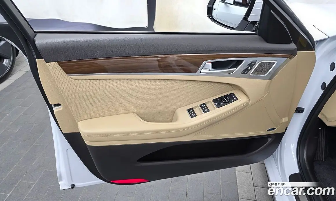 Genesis G80 2019 2.2 автомат (гидро), фото 14 Genesis G80 2019 2.2 автомат (гидро), фото 14