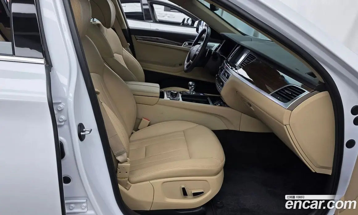 Genesis G80 2019 2.2 автомат (гидро), фото 16 Genesis G80 2019 2.2 автомат (гидро), фото 16