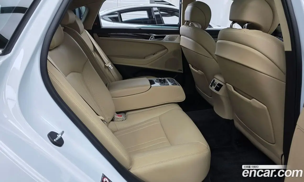 Genesis G80 2019 2.2 автомат (гидро), фото 17 Genesis G80 2019 2.2 автомат (гидро), фото 17
