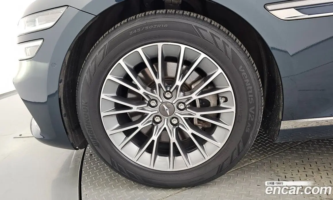 Genesis G80 2022 2.5 автомат (гидро), фото 4 Genesis G80 2022 2.5 автомат (гидро), фото 4