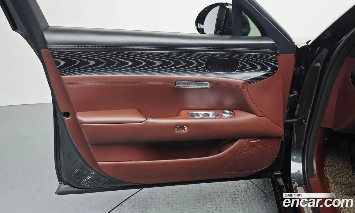 Genesis G90 2023 3.5 автомат (гидро), фото 14 Genesis G90 2023 3.5 автомат (гидро), фото 14