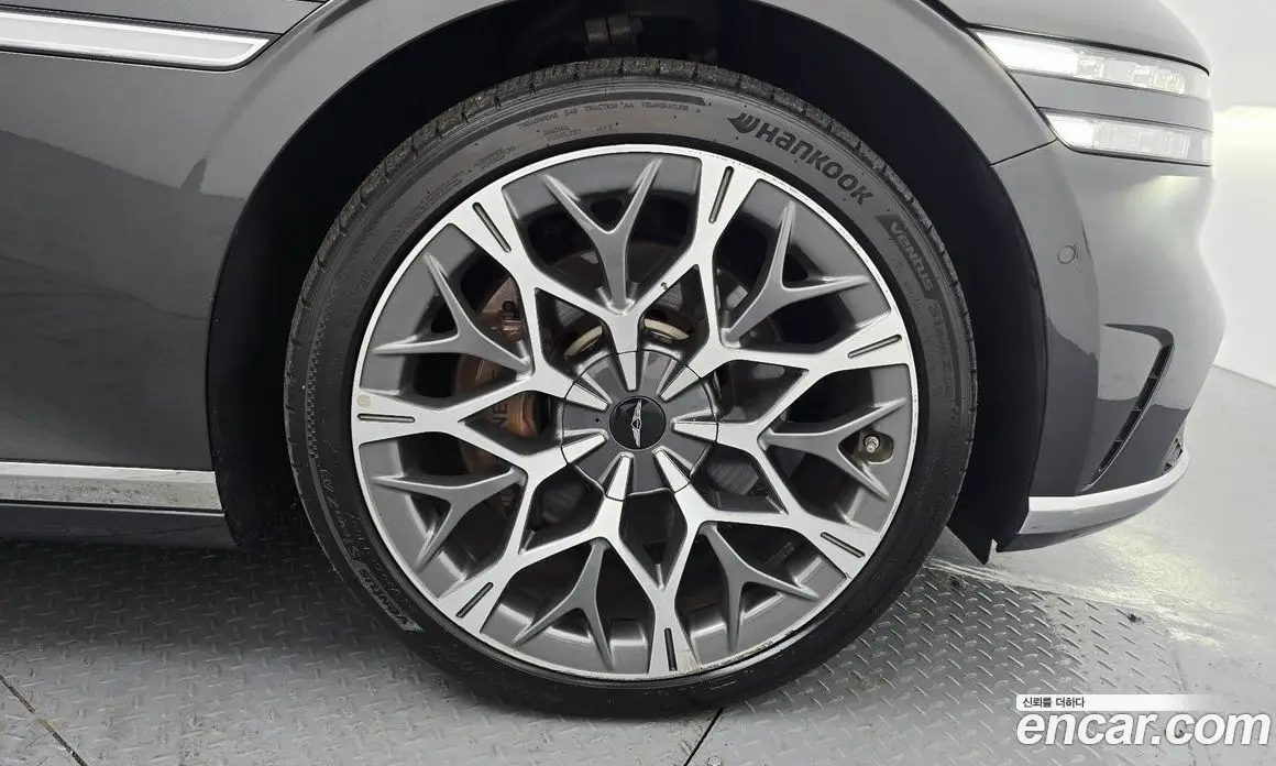 Genesis G90 2023 3.5 автомат (гидро), фото 7 Genesis G90 2023 3.5 автомат (гидро), фото 7