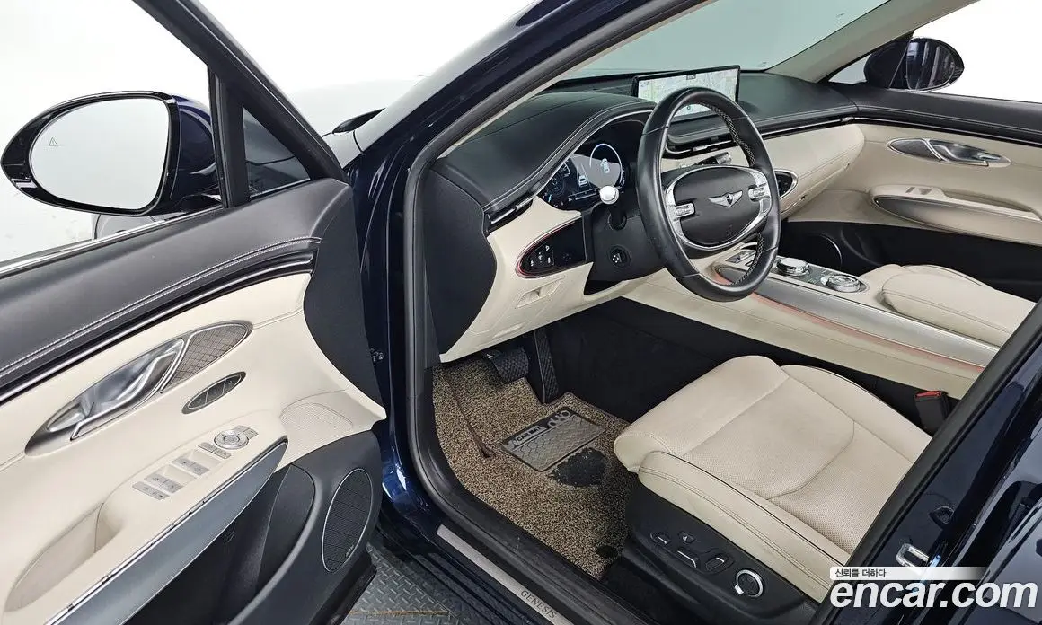 Genesis GV70 2021 2.5 автомат (гидро), фото 13 Genesis GV70 2021 2.5 автомат (гидро), фото 13