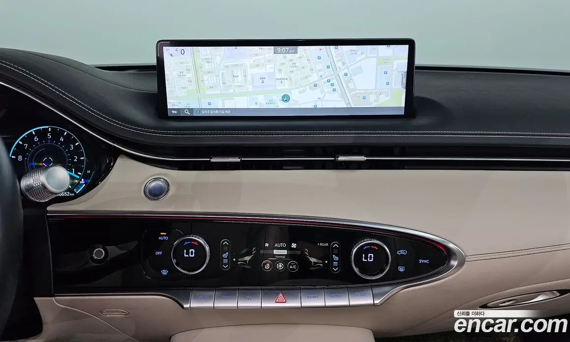Genesis GV70 2021 2.5 автомат (гидро), фото 19 Genesis GV70 2021 2.5 автомат (гидро), фото 19