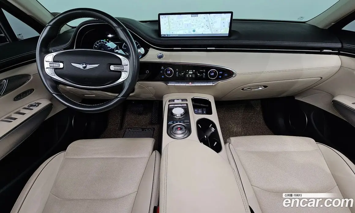 Genesis GV70 2021 2.5 автомат (гидро), фото 10 Genesis GV70 2021 2.5 автомат (гидро), фото 10